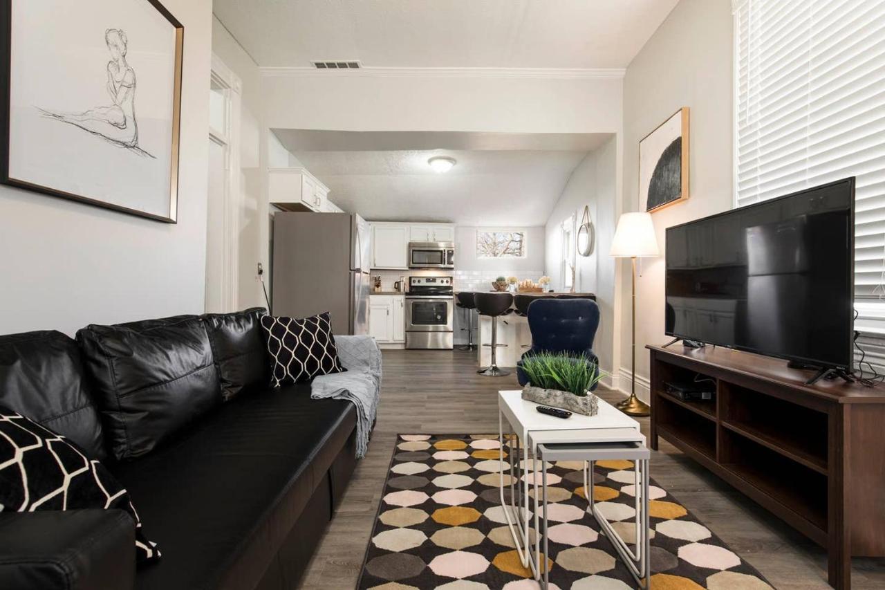 Louisville Dream House 4Br 2Ba By Cozysuites Exteriör bild